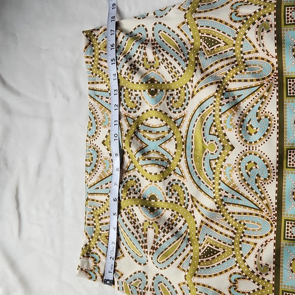 J.Crew, Women's Green and Blue Pattern Midi, Skirt Size 10 with Side zipper - Picture 3 of 6